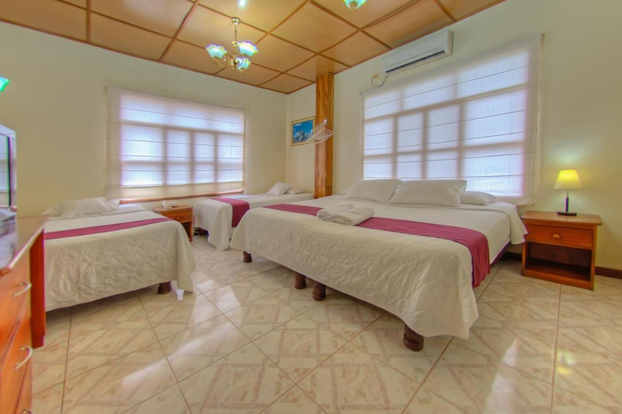 Hotel San Vicente Galapagos Puerto Villamil Exteriör bild