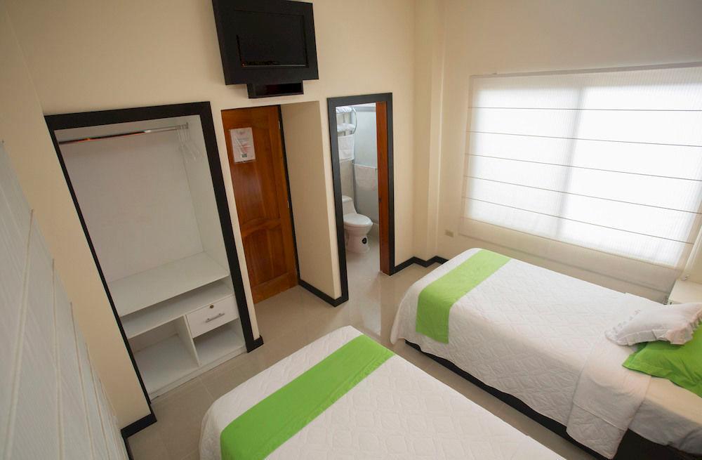 Hotel San Vicente Galapagos Puerto Villamil Exteriör bild