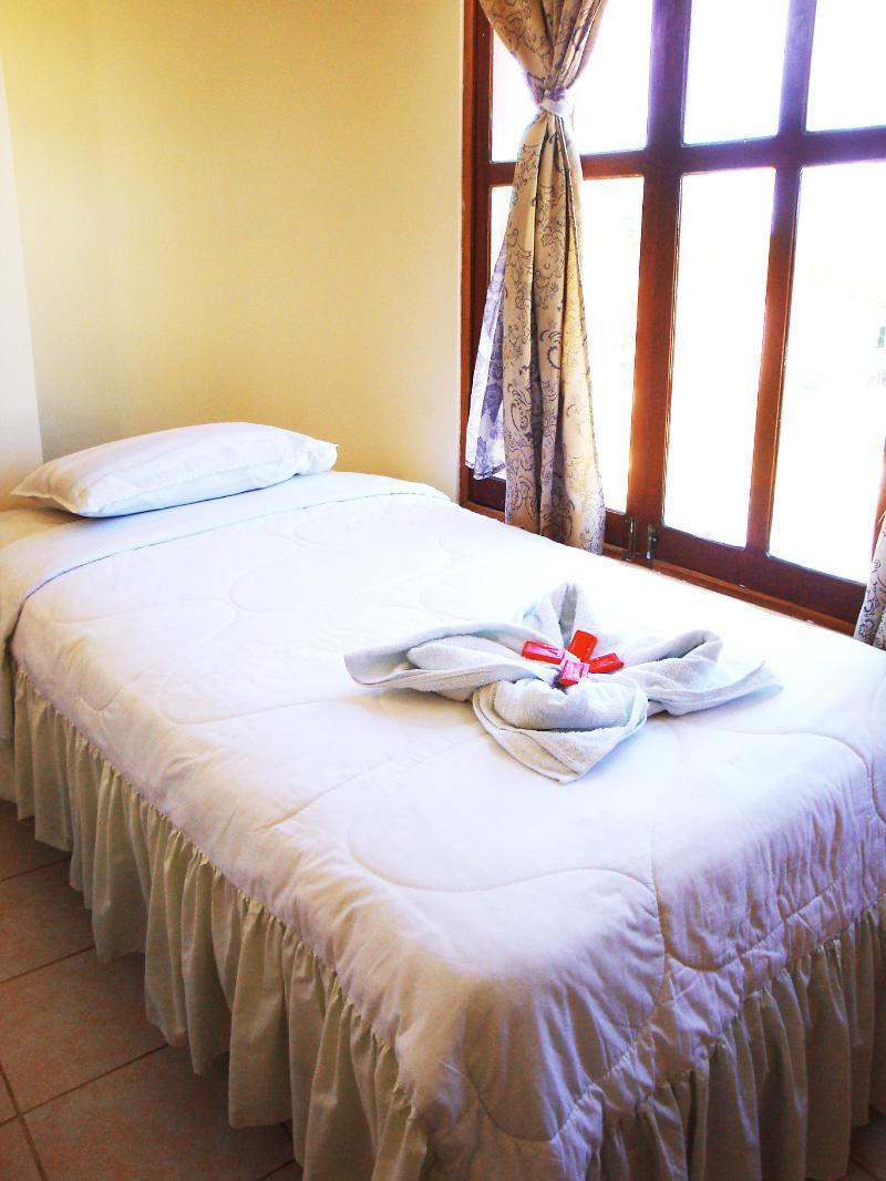 Hotel San Vicente Galapagos Puerto Villamil Exteriör bild
